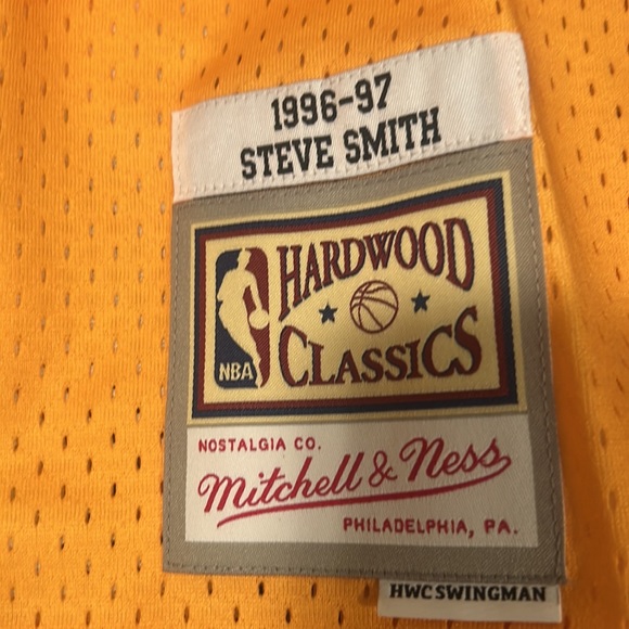 Brand new jersey size medium - Picture 8 of 12